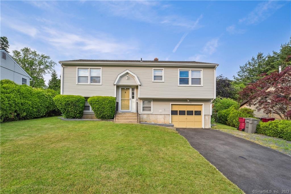 65 Meadow Lark Road Naugatuck CT 06770