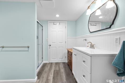 13 Canton Valley Circle Canton CT 06019