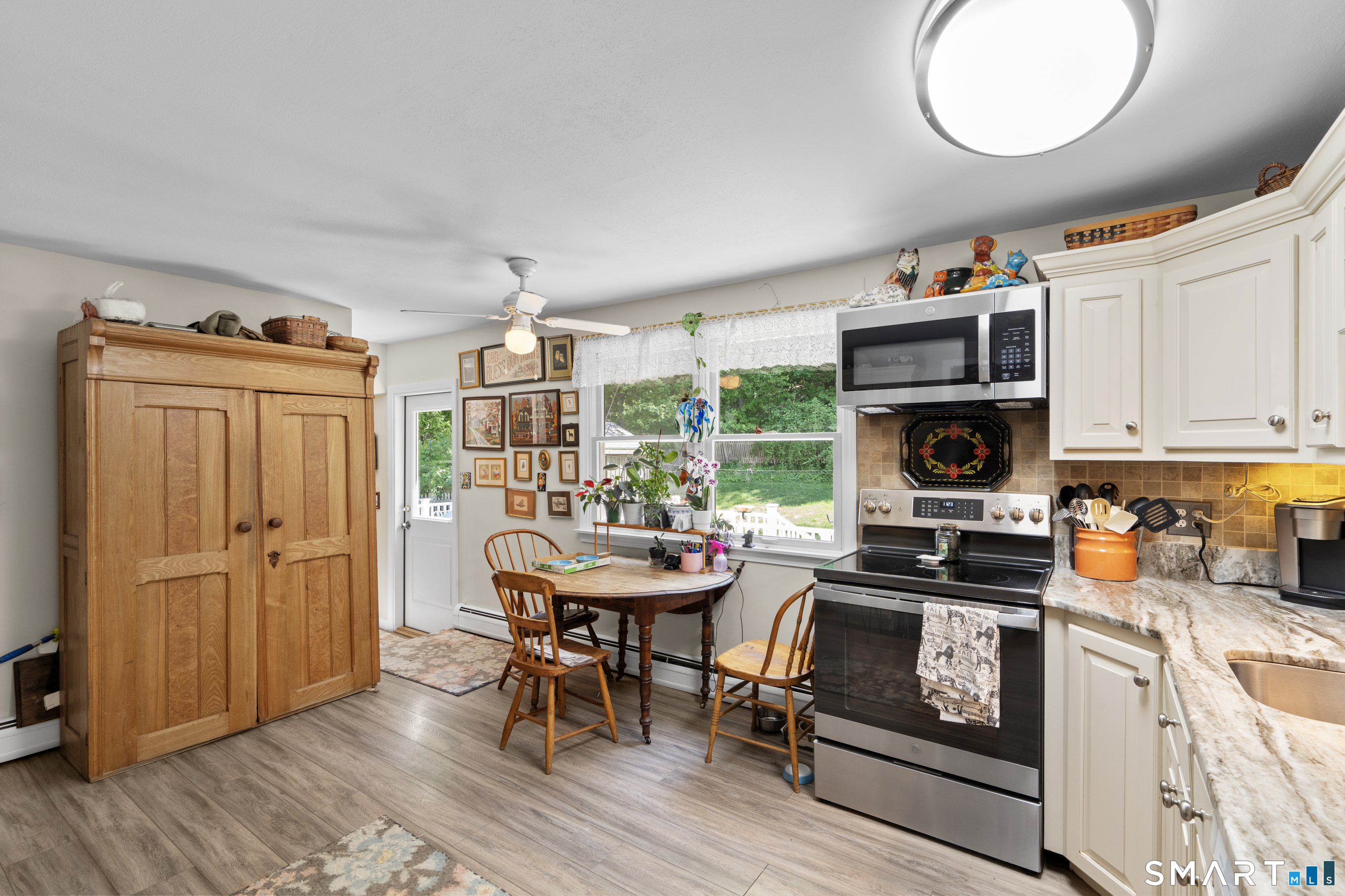 13 Canton Valley Circle Canton CT 06019