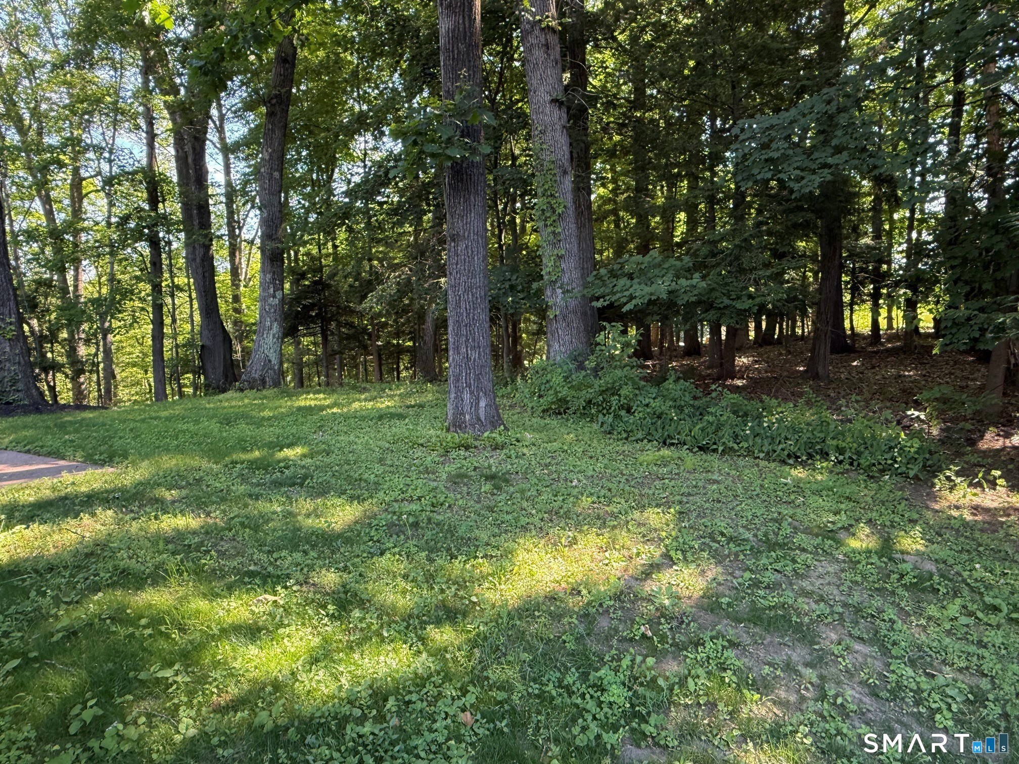 32 Hemlock Lane East Hartford CT 06118