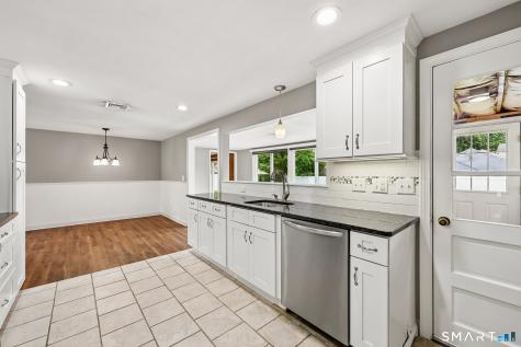 165 Indian Hill Road Newington CT 06111