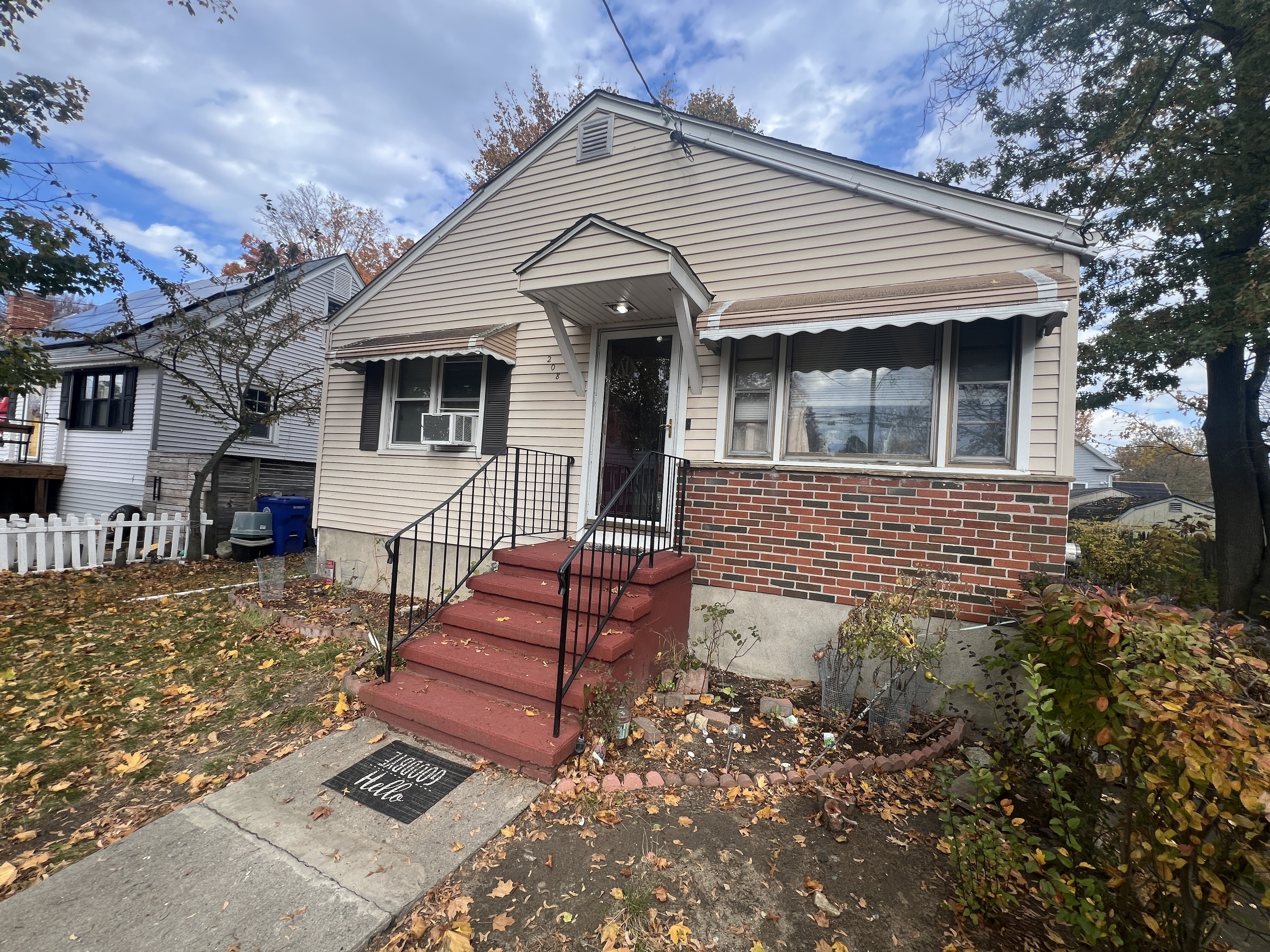 208 Harding Avenue Stratford CT 06615