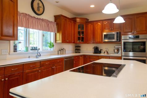 671 Jacob Road Southbury CT 06488