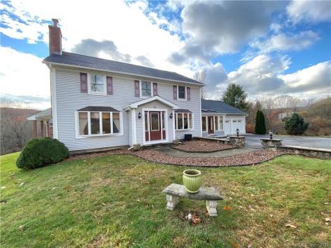 25 Woodward Road Morris CT 06763