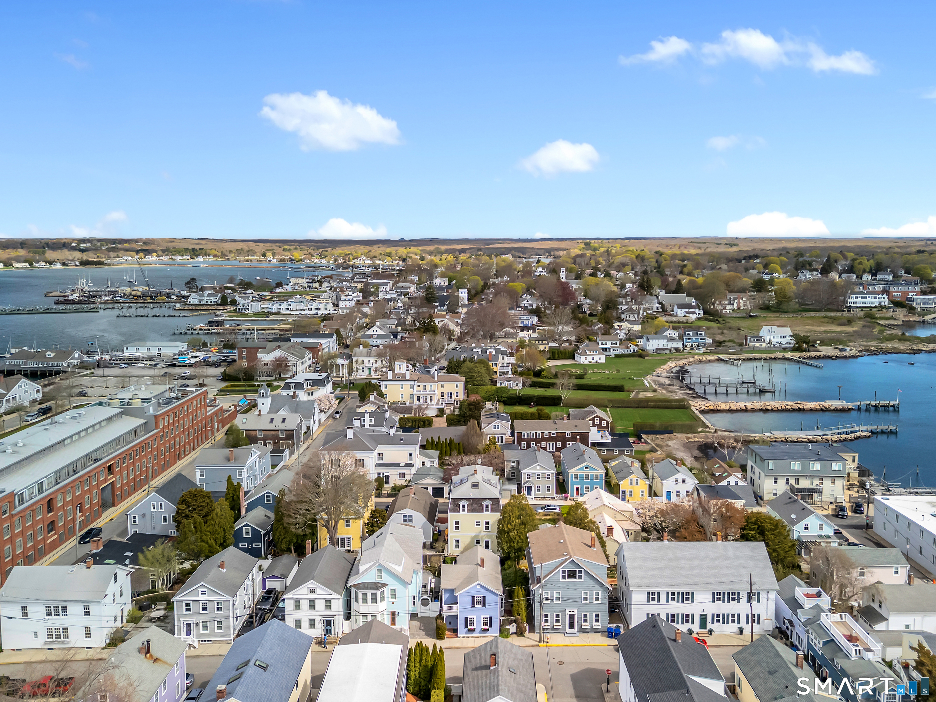 10 Trumbull Street Stonington CT 06378