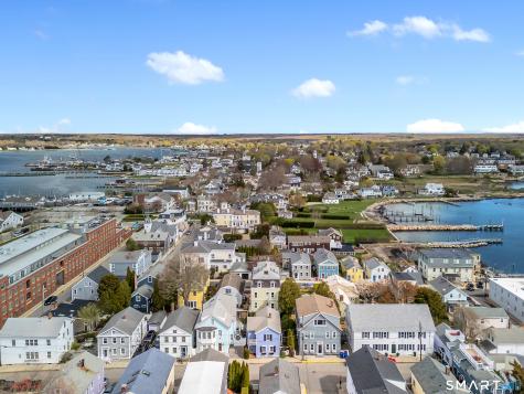 10 Trumbull Street Stonington CT 06378
