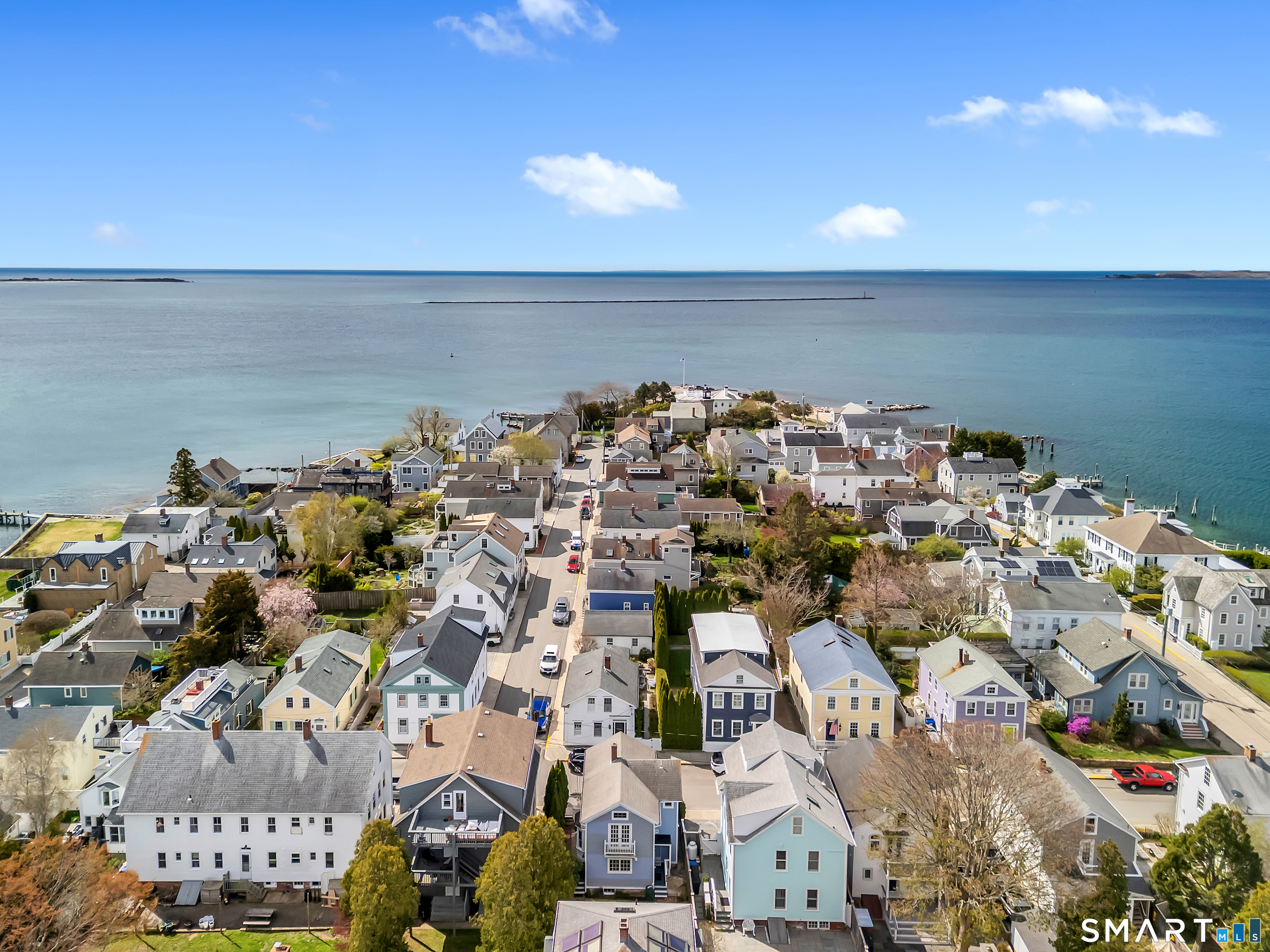 10 Trumbull Street Stonington CT 06378