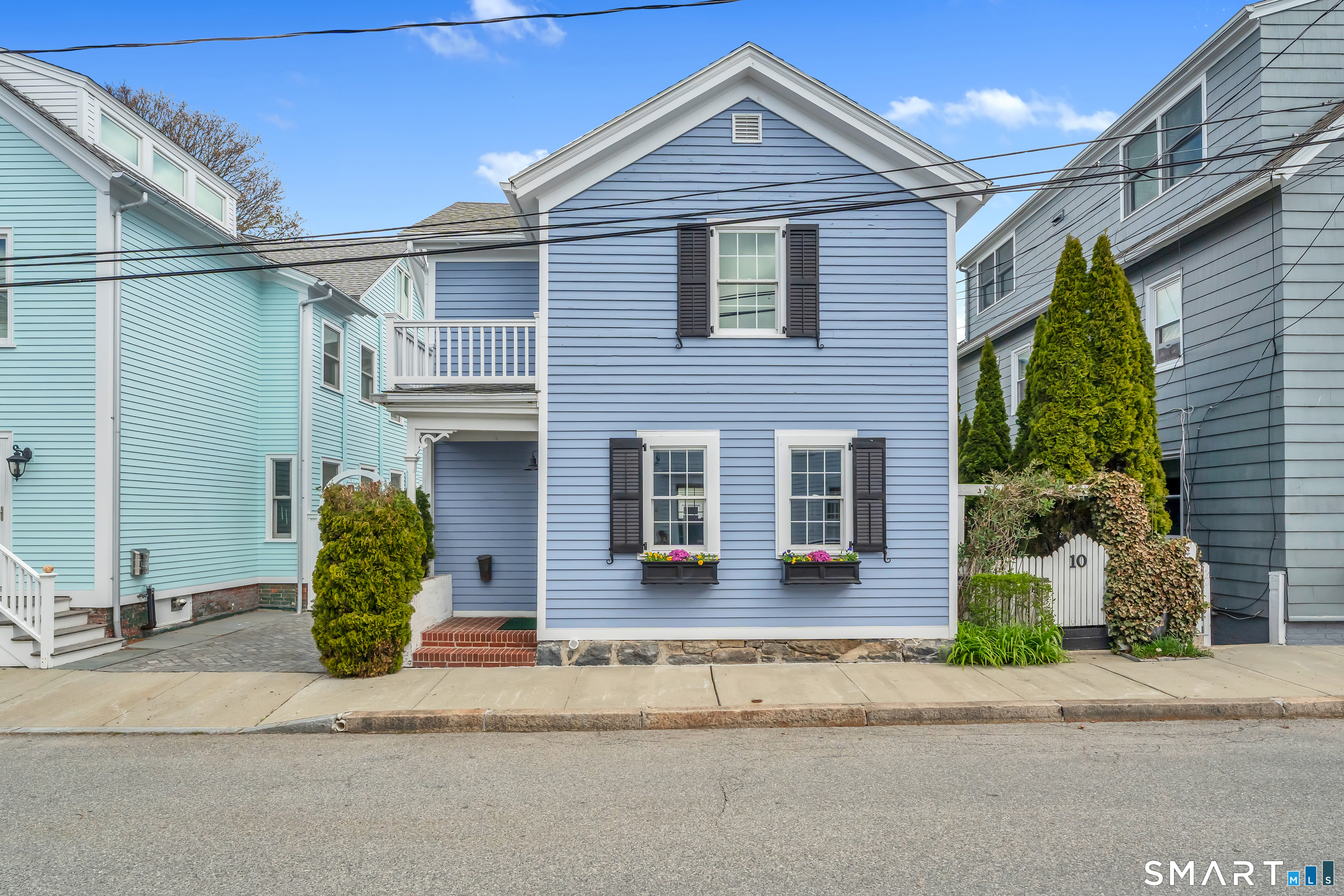 10 Trumbull Street Stonington CT 06378