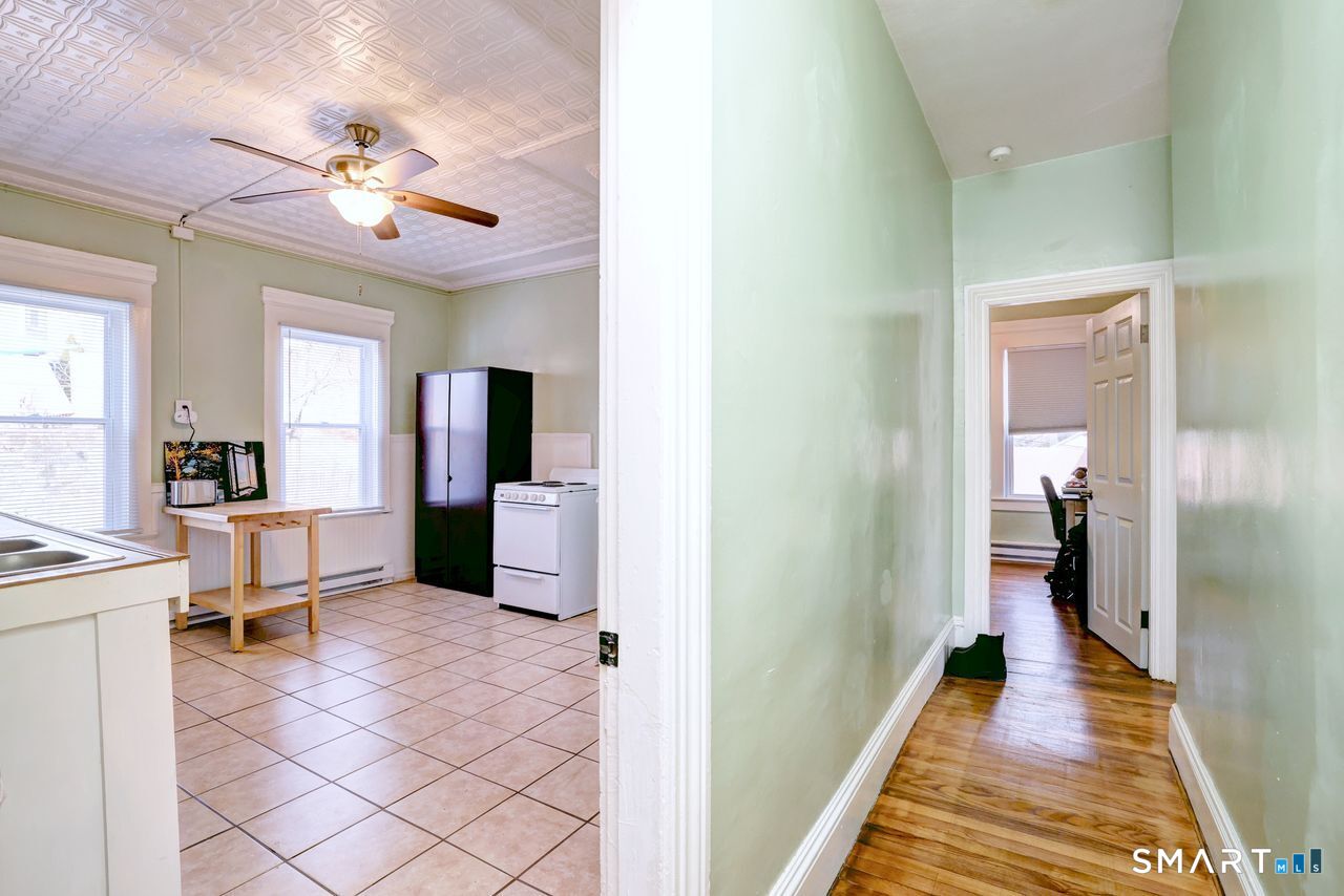 136 Church Street Putnam CT 06260