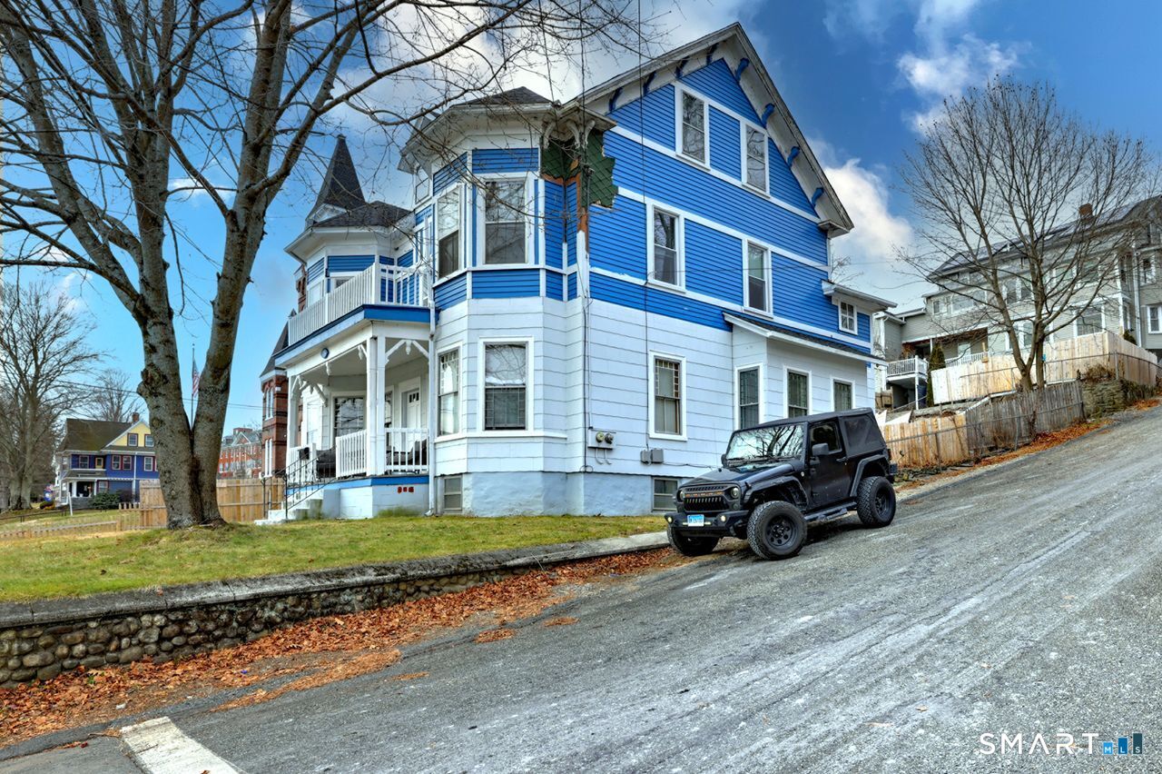 136 Church Street Putnam CT 06260