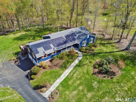5 Spoke Drive Woodbridge CT 06525