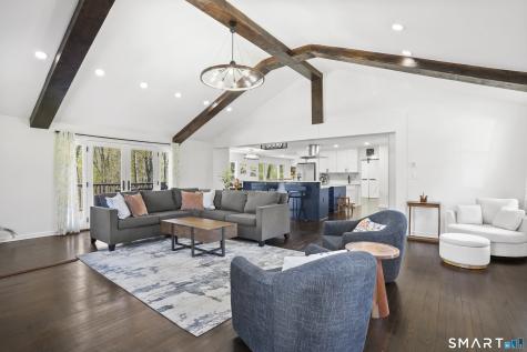 5 Spoke Drive Woodbridge CT 06525