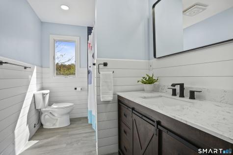 5 Spoke Drive Woodbridge CT 06525