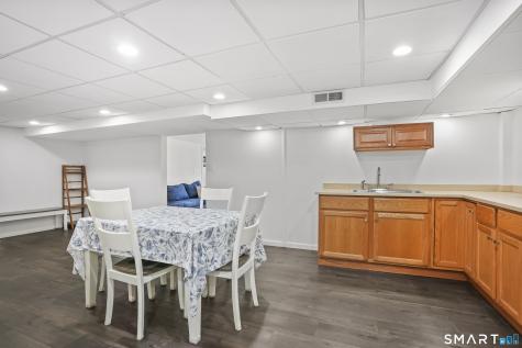 5 Spoke Drive Woodbridge CT 06525