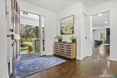 5 Spoke Drive Woodbridge CT 06525