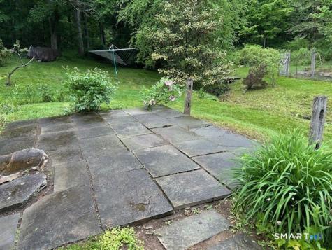 15 Old Mailcoach Road Redding CT 06896
