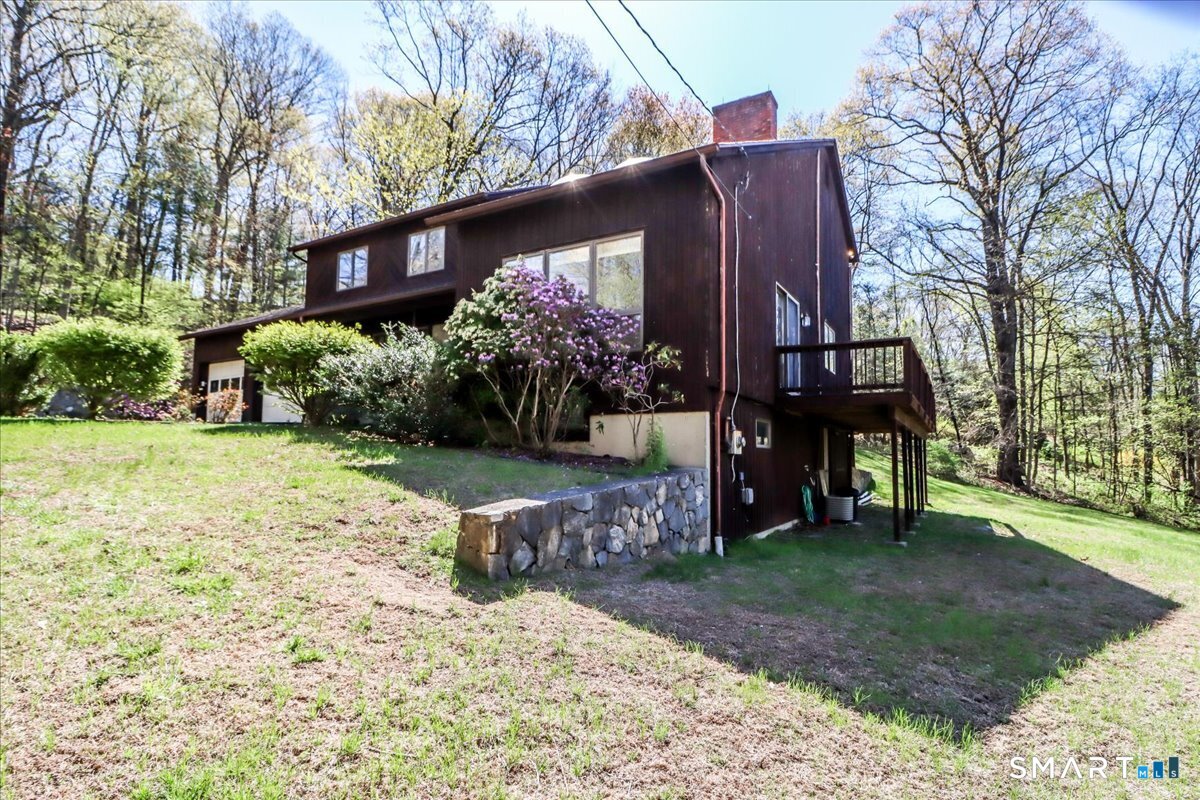 63 North Mountain Road Brookfield CT 06804