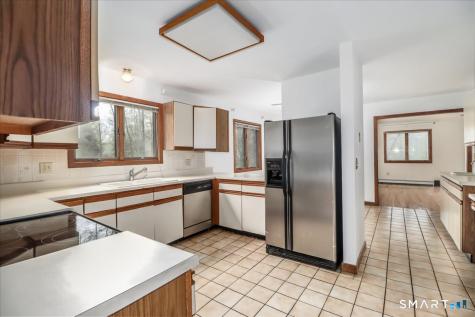 63 North Mountain Road Brookfield CT 06804
