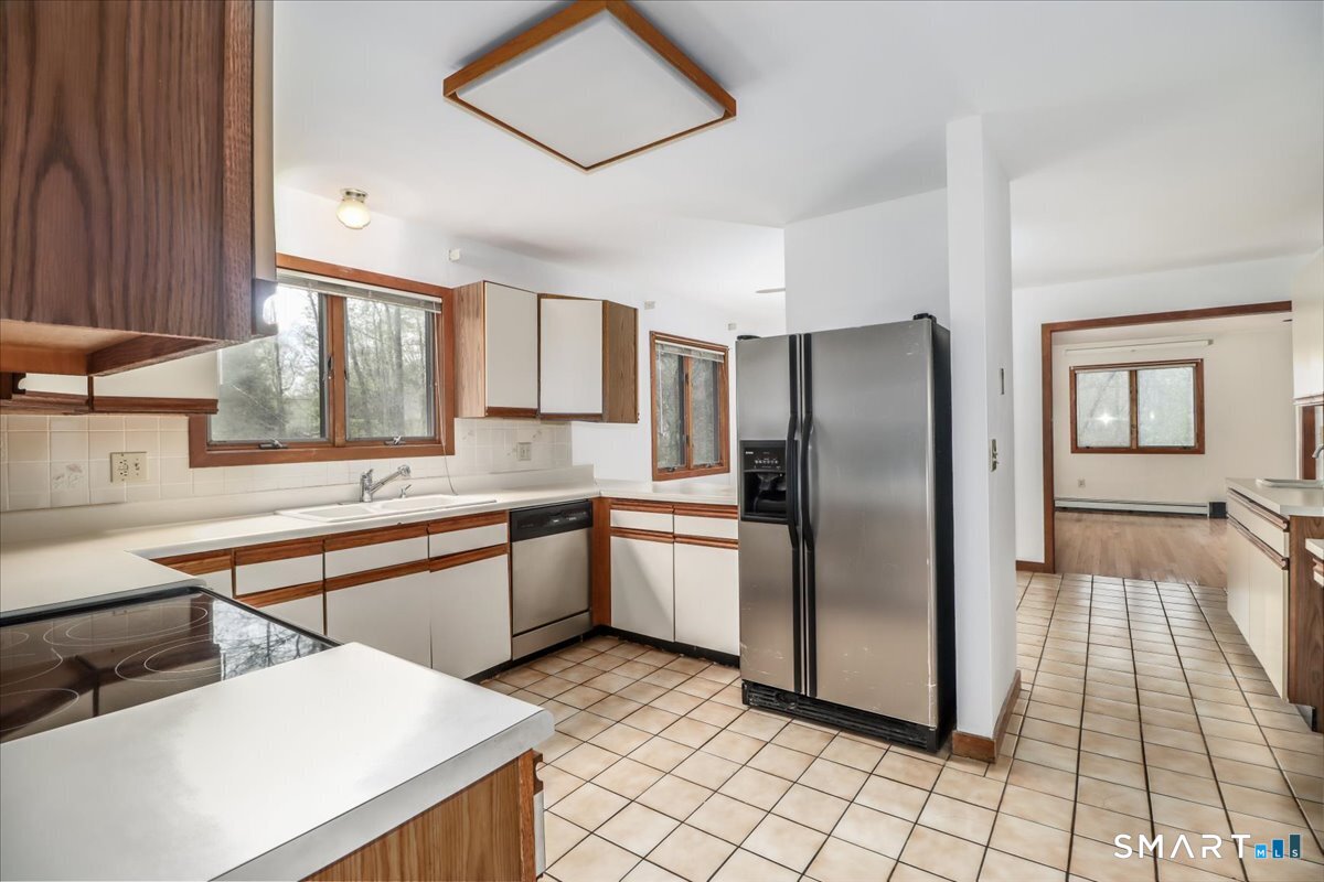 63 North Mountain Road Brookfield CT 06804