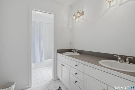 395 Sperry Road Bethany CT 06524