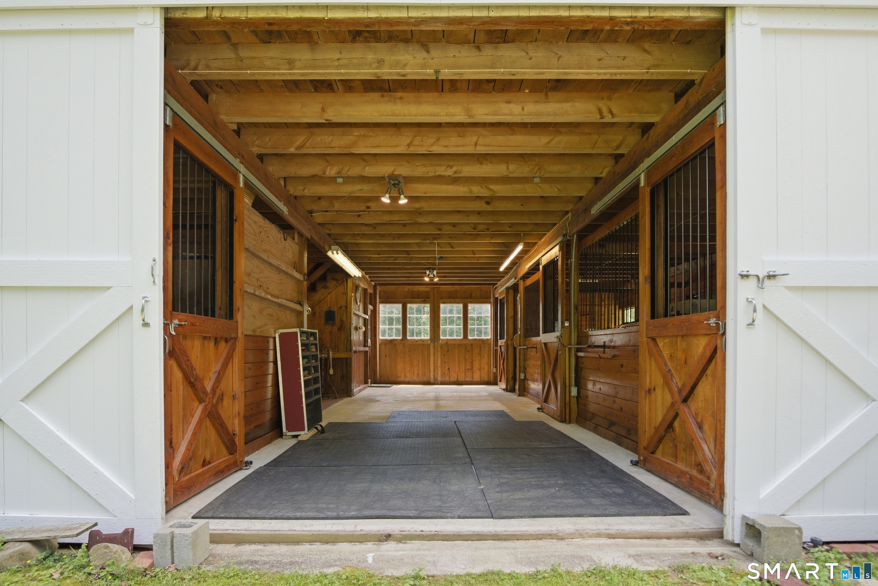 395 Sperry Road Bethany CT 06524
