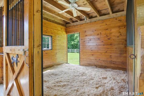 395 Sperry Road Bethany CT 06524