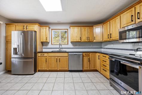 340 Middletown Avenue North Haven CT 06473