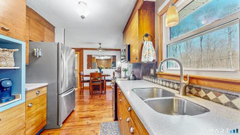 82 North Pond Road Hebron CT 06231