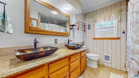 82 North Pond Road Hebron CT 06231