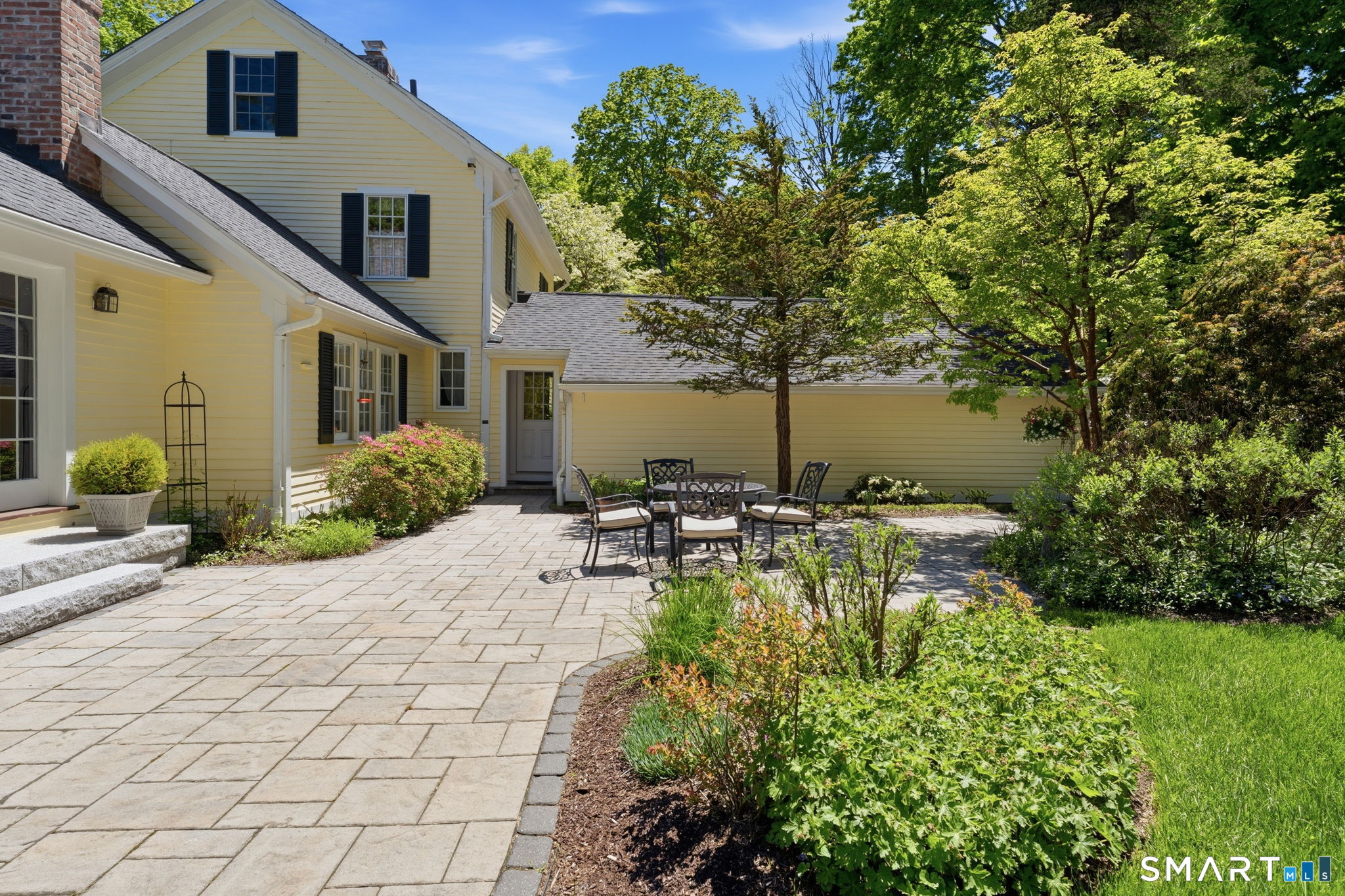 32 Juniper Road Bloomfield CT 06002