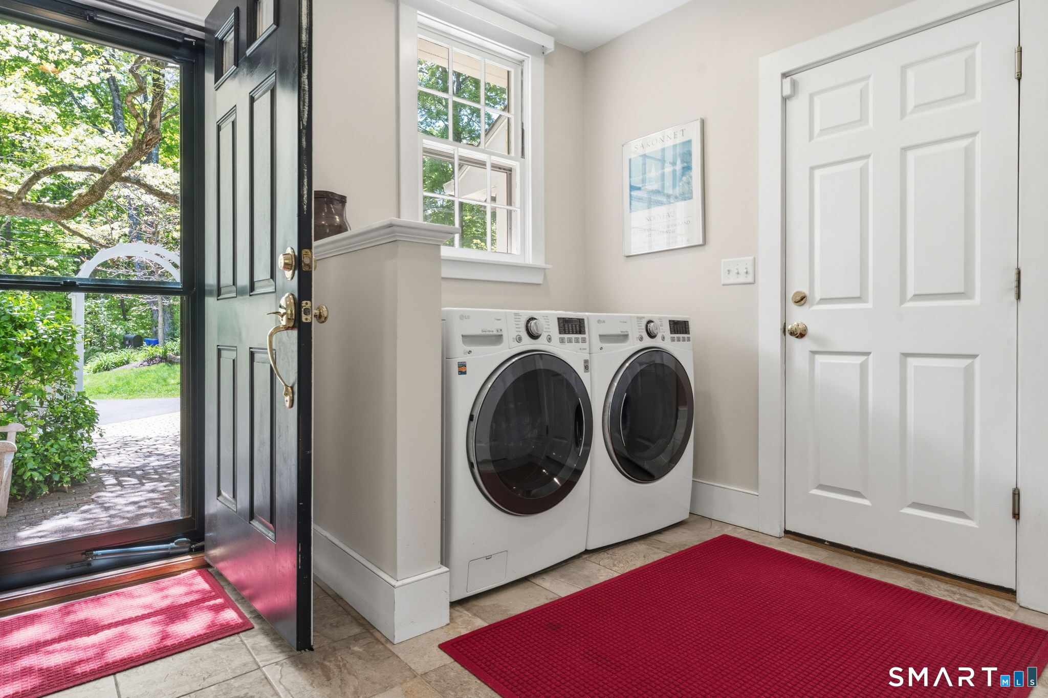 32 Juniper Road Bloomfield CT 06002
