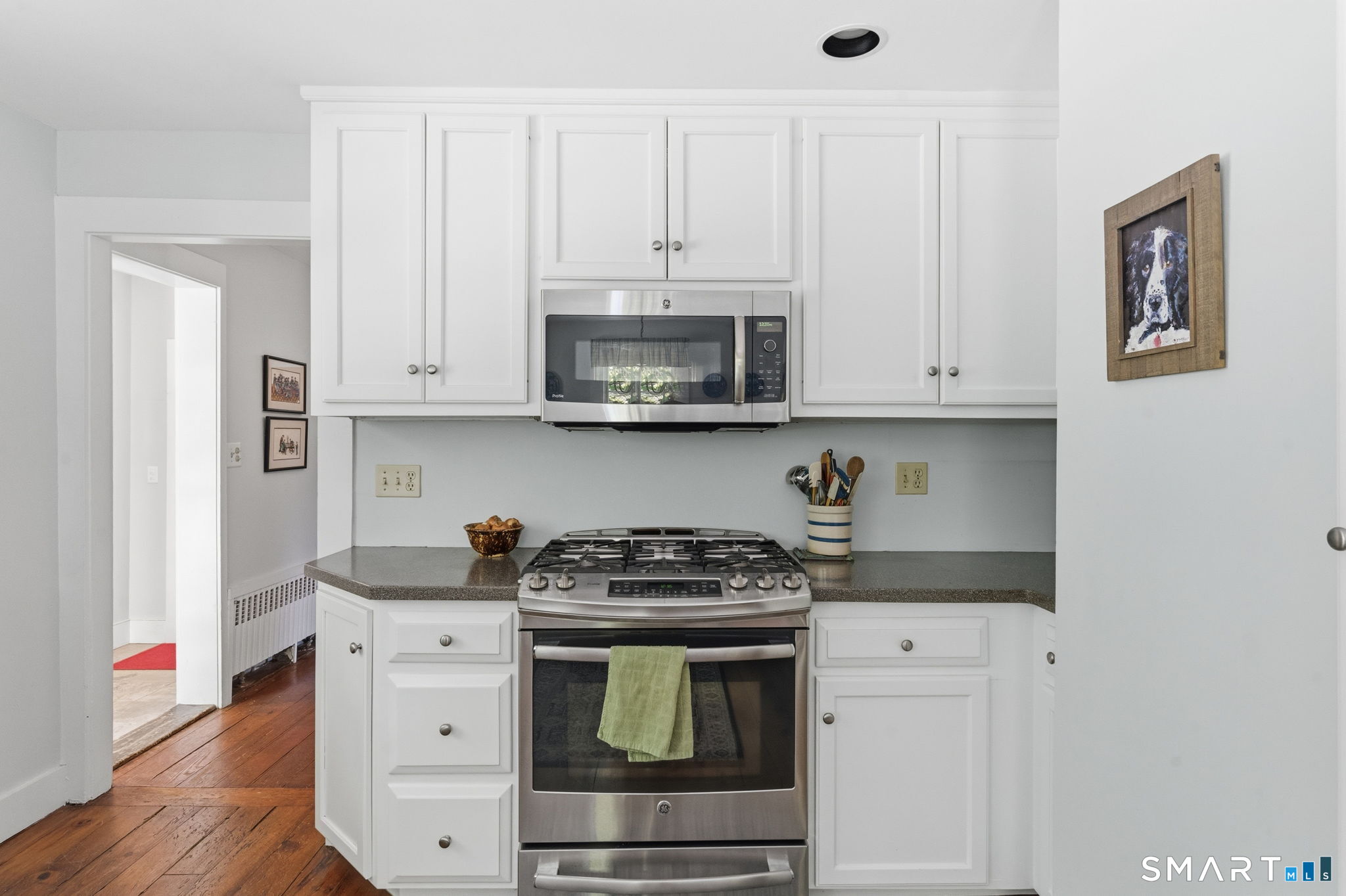 32 Juniper Road Bloomfield CT 06002