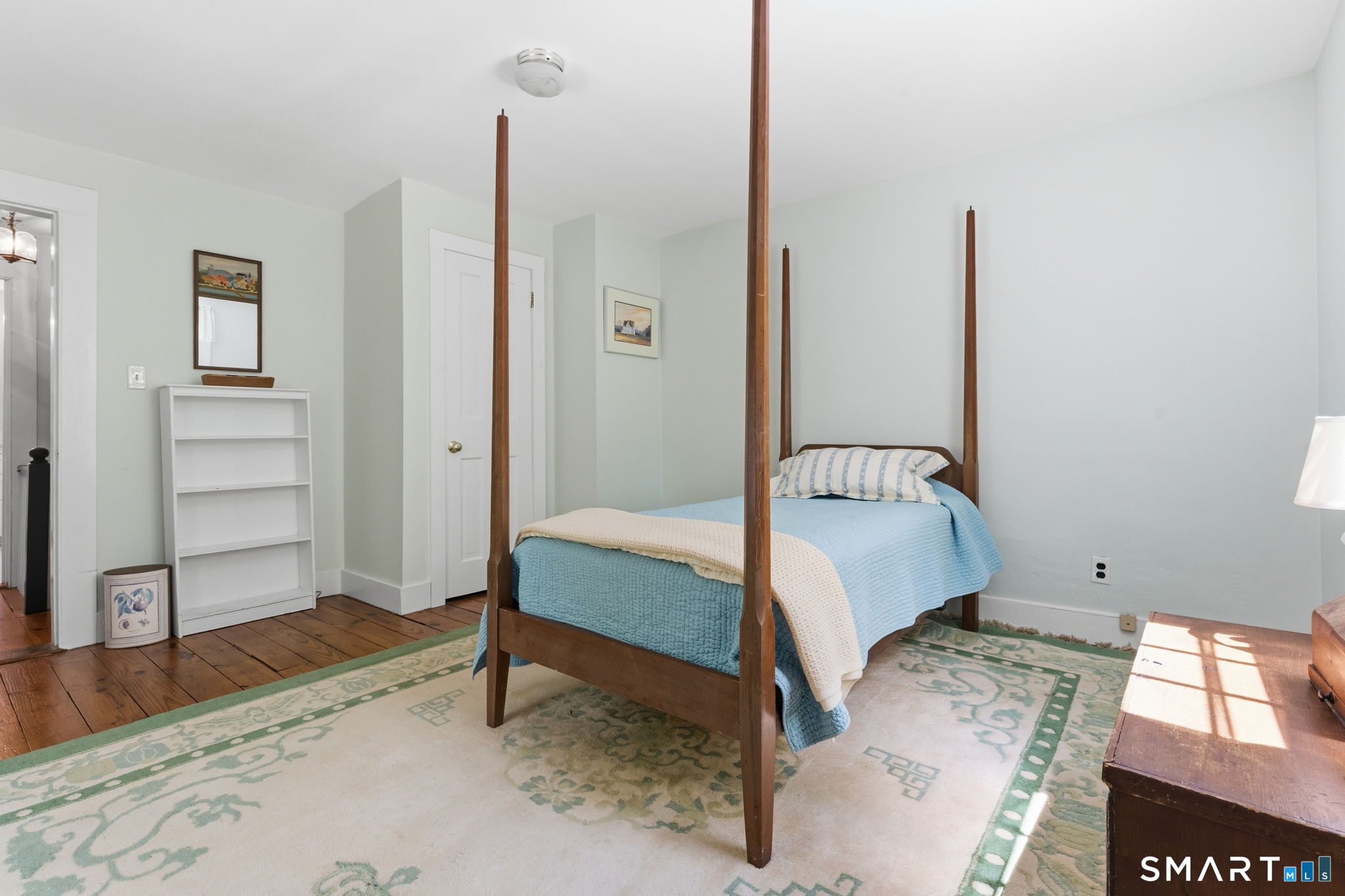 32 Juniper Road Bloomfield CT 06002