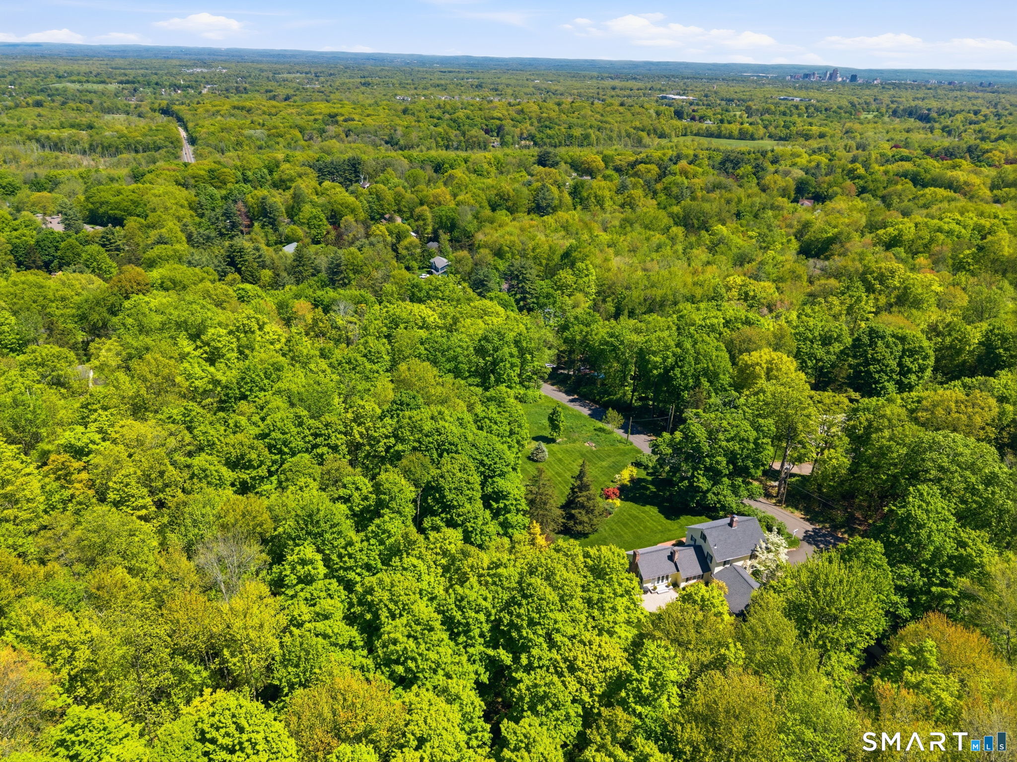 32 Juniper Road Bloomfield CT 06002