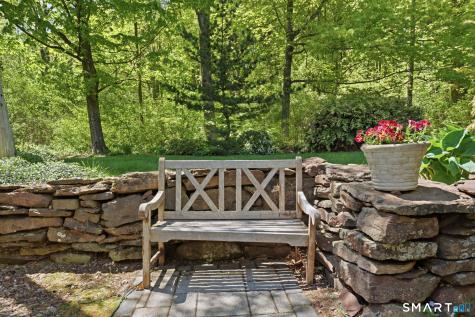 32 Juniper Road Bloomfield CT 06002