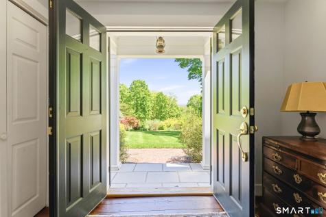 32 Juniper Road Bloomfield CT 06002