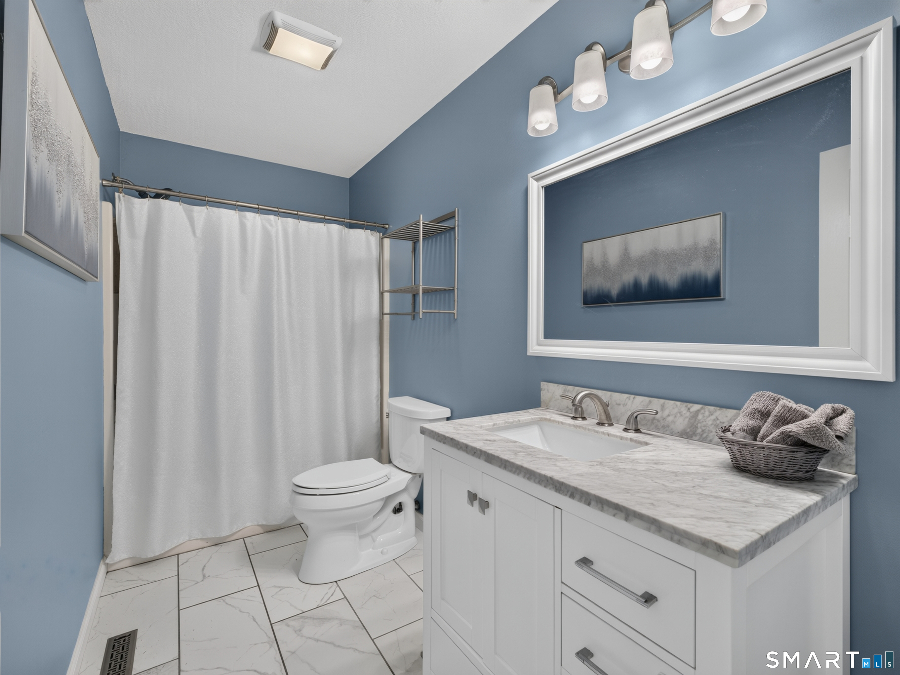307 Spring Road North Haven CT 06473
