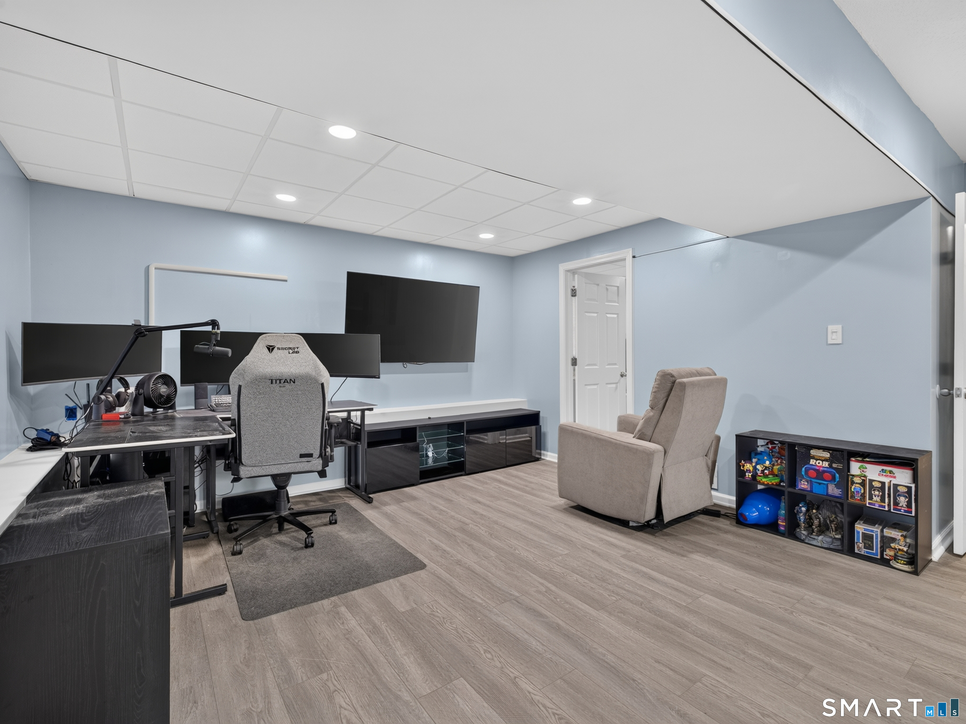 307 Spring Road North Haven CT 06473