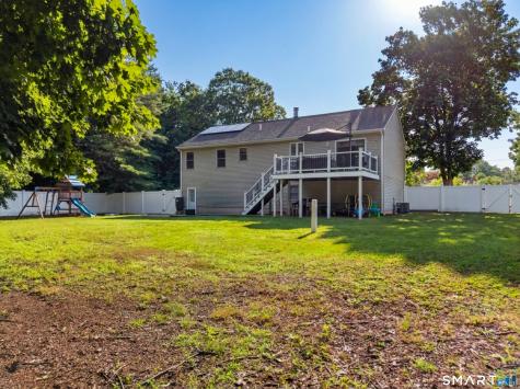 307 Spring Road North Haven CT 06473