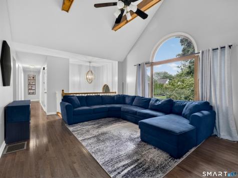 307 Spring Road North Haven CT 06473