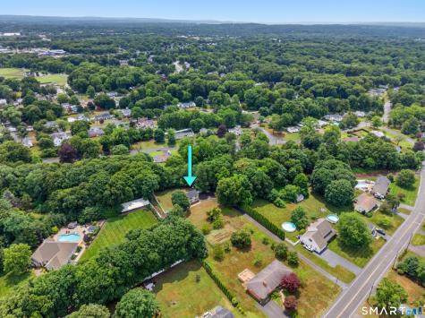 307 Spring Road North Haven CT 06473