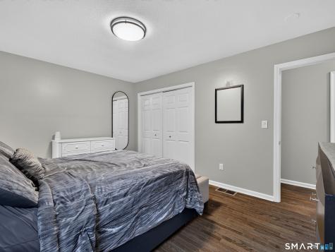 307 Spring Road North Haven CT 06473