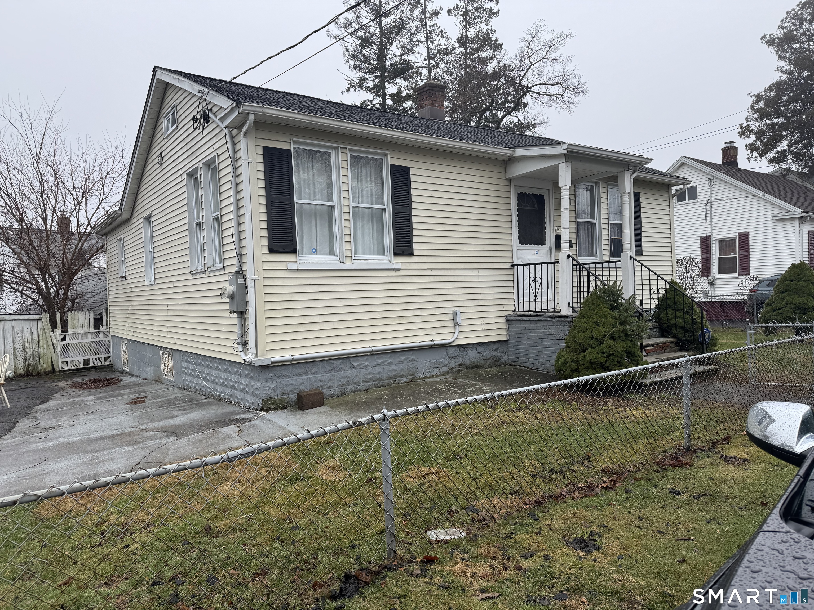 153 Marigold Avenue Bridgeport CT 06606