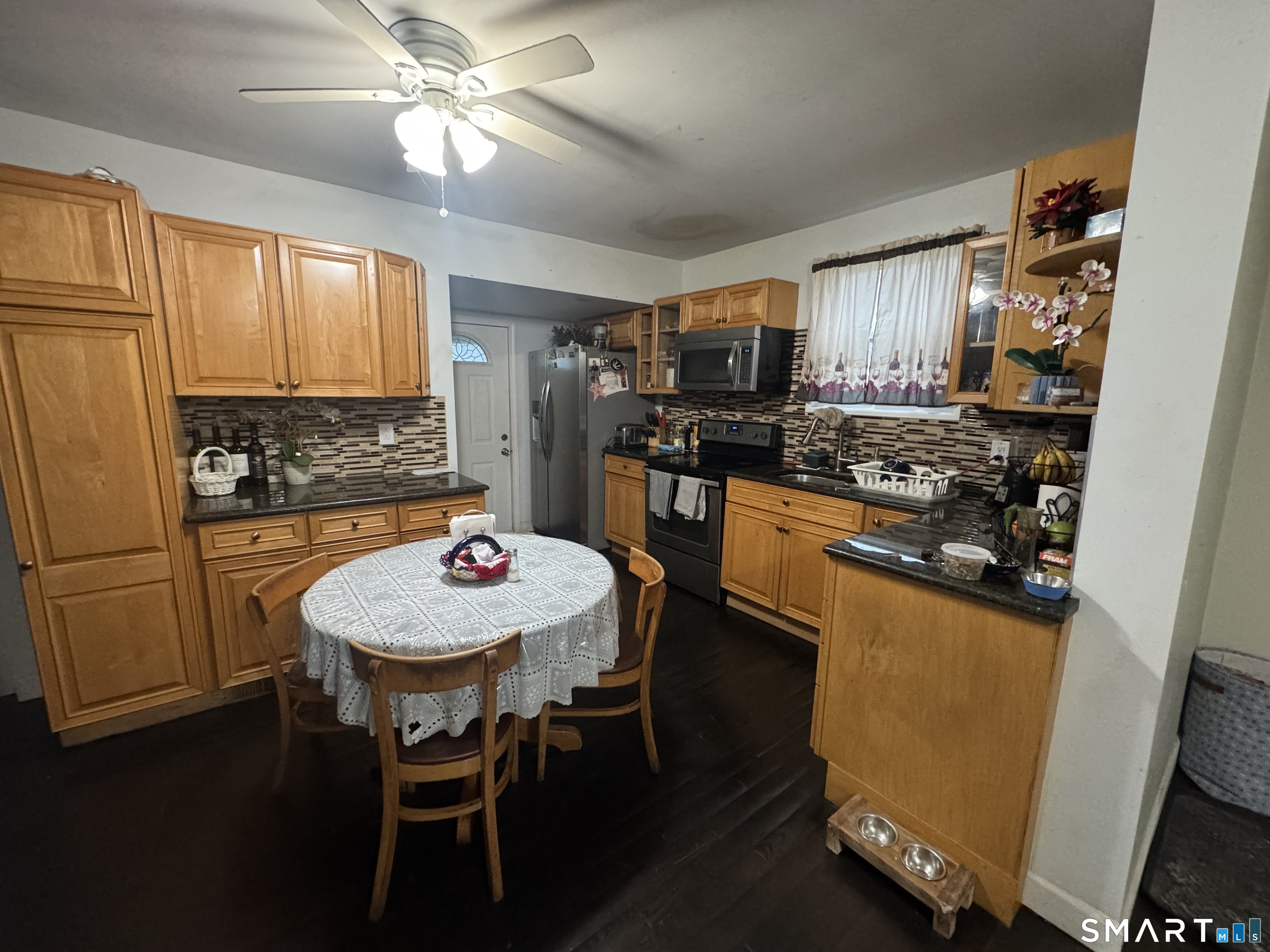 153 Marigold Avenue Bridgeport CT 06606