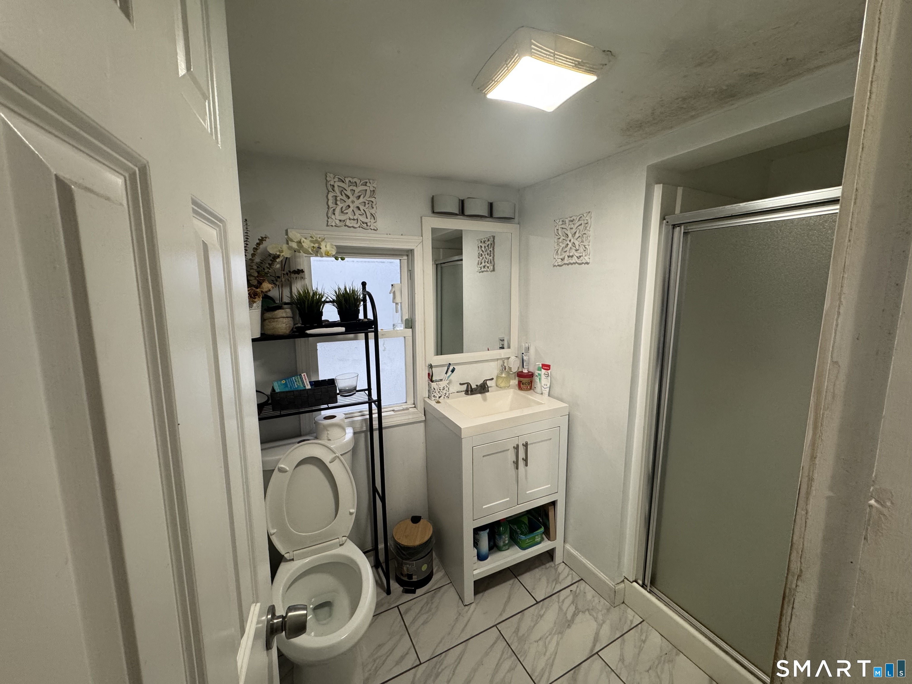 153 Marigold Avenue Bridgeport CT 06606