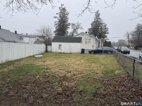 153 Marigold Avenue Bridgeport CT 06606