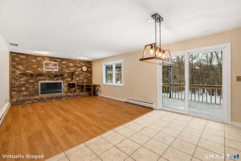 438 Chimney Sweep Hill Road Glastonbury CT 06033