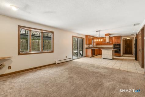 438 Chimney Sweep Hill Road Glastonbury CT 06033