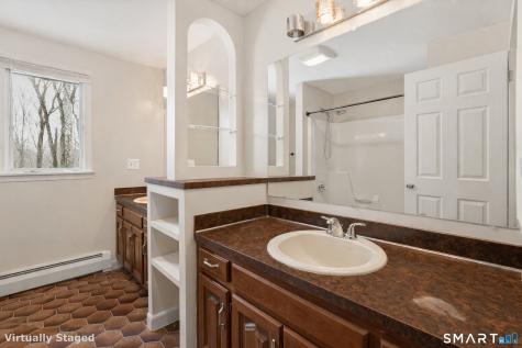 438 Chimney Sweep Hill Road Glastonbury CT 06033