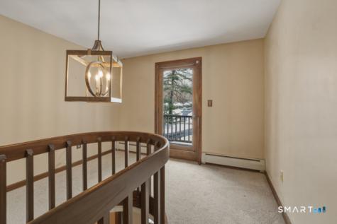 438 Chimney Sweep Hill Road Glastonbury CT 06033